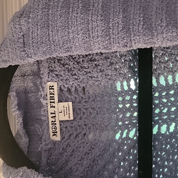 Cozy sweater - Picture 3 of 3